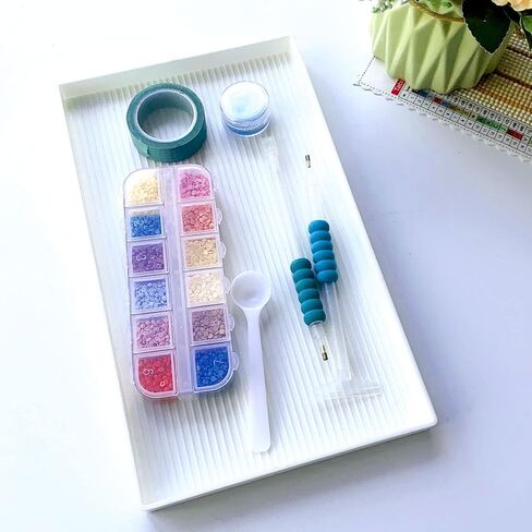 2 قطعة منظم صينية رسم ماسي مقاس 10 × 6 بوصة كبير جدًا، صواني بلاستيكية للخرز، إكسسوارات فنية ماسية، أدوات منقطة من حجر الراين لفن الأحجار الكريمة DIY باللون الأبيض in Kuwait