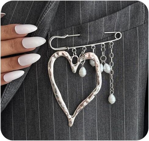 Gold Chunky Large Heart Brooch for Women,Big Geometric Heart Suit Lapel Pin,Vintage Trendy Valentine's Day Accessories in Kuwait