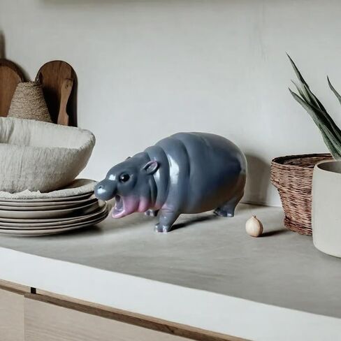 تمثال W.Sealet اللطيف Moo Deng Hippo لديكور المنزل، لعبة Moo Deng الصغيرة تمثال فرس النهر للغرفة والمكتب وغرفة المعيشة والمكتب وديكور رف الكتب in Kuwait