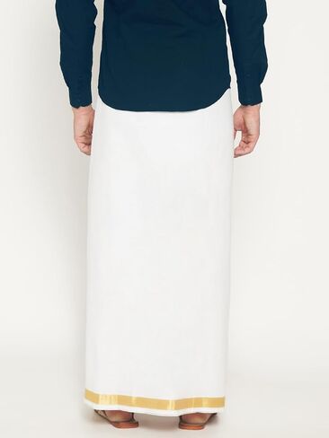 مجموعة SETHUKRISHNA للرجال باللون الأبيض من الحرير الجاهز للجيب Dhoti (أبيض) (مقاس واحد) (D318) in Kuwait