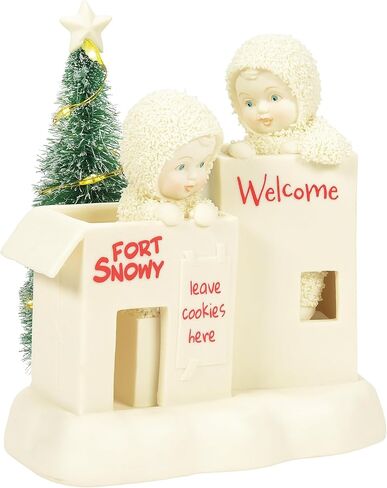 القسم 56 Snowbabes Christmas Jubilee Frosty Frolic Fort مع تمثال شجرة مضاء، 5.51 بوصة، متعدد الألوان in Kuwait