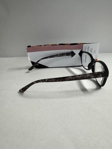 Foster Grant Sofia Vergara Fashion Reading Glasses, Black Frame with Marbled Temple Design FGSV23606. +1.75 in Saudi Arabia