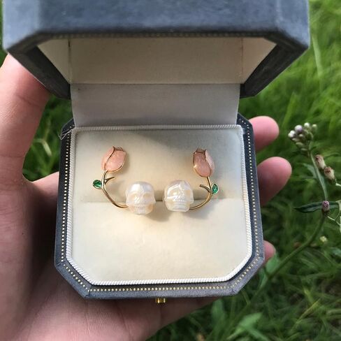 BelleJuri Tulip Pearl Skull Stud Earrings, Genuine Pearl Skull Earrings, Skull Earrings for Her, Gothic Earrings in Kuwait