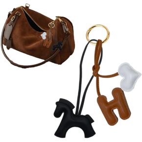New cute leather horse pony letter bag charm initial keychain Y2k bag charms for handbag backpack women in Kuwait