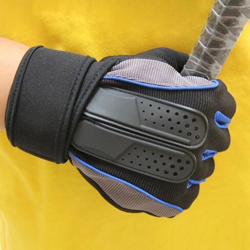 1 Pair Medium Size Fitness Gloves, Sports Half Finger Gloves, Suitable for Weightlifting, Iron Rolling, Gym Equipment Training, Suitable for Both Men and Women in Saudi Arabia
