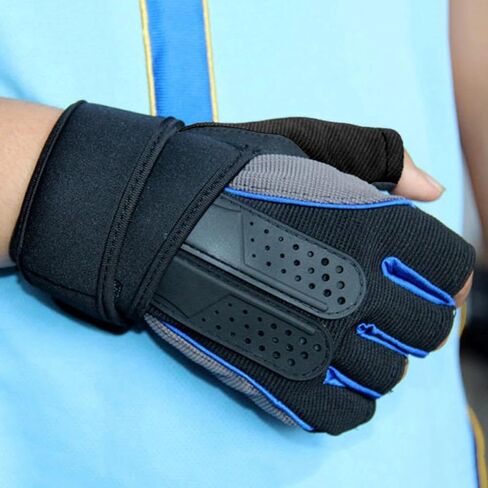1 Pair Medium Size Fitness Gloves, Sports Half Finger Gloves, Suitable for Weightlifting, Iron Rolling, Gym Equipment Training, Suitable for Both Men and Women in Saudi Arabia