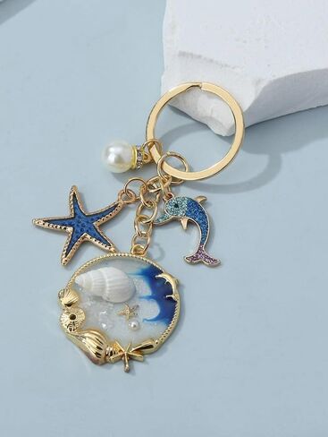 لطيف الكرتون معلقة المفاتيح السيارة العالمية Keyrings حقيبة الظهر Kawaii الزخرفية مفتاح سلسلة هدية للأصدقاء in Saudi Arabia