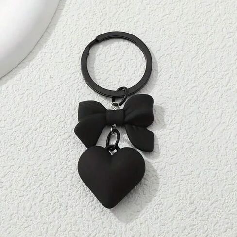 لطيف الكرتون معلقة المفاتيح السيارة العالمية Keyrings حقيبة الظهر Kawaii الزخرفية مفتاح سلسلة هدية للأصدقاء in Saudi Arabia