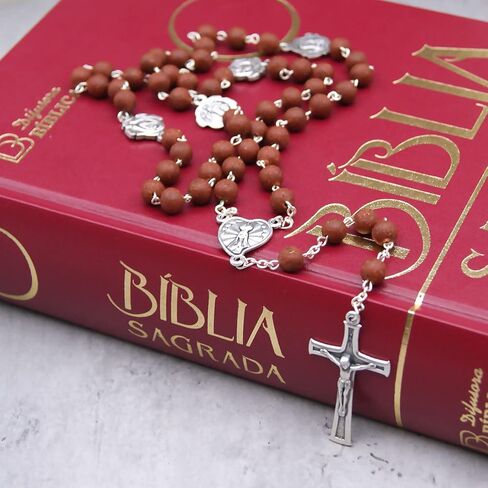 Rosarium Industria de Artigos Religiosos Catholic Handmade Scented Our Lady of Fatima Rose Petal Rosary Beads for Woman Made in Portugal in Saudi Arabia