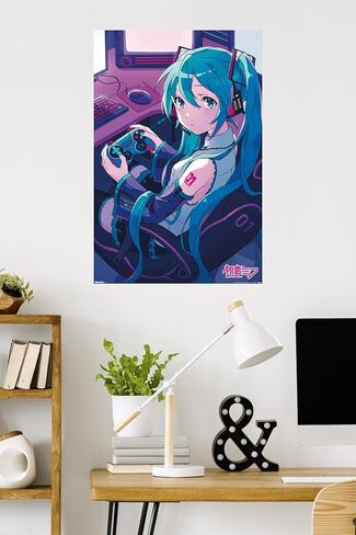 Hatsune Miku - ملصق حائط Game Night، مقاس 34 بوصة × 22.4 عرض، إصدار غير مؤطر in Kuwait
