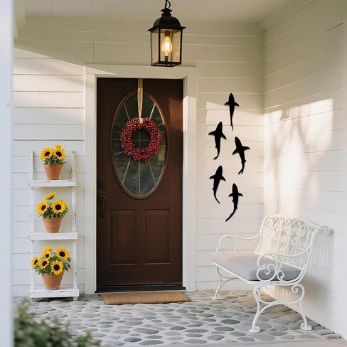 JEWLOVE Shark Decor - لوحة فنية جدارية معدنية مع 5 أسماك قرش للسباحة، لوحة فنية جدارية للأسماك للحمام وغرفة المعيشة، ديكور للأسماك الخارجية والداخلية لعيد الميلاد وعيد الشكر in Kuwait