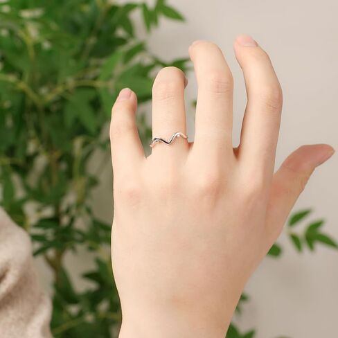 FAICAEIRI Chin Up Tits Out Boobie Ring,Personalized Confidence Rings for women, Funny Playful Tits Boobie Ring,Confidence Jewelry Gifts for Women in Saudi Arabia