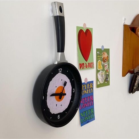 Cyrank Egg Frying Pan Wall Clock, Decorative 3D Pan Wall Mounted Clock with Fried Egg Modern Design Wall Clock for Dinning Hall Restaurant(Black) in Saudi Arabia