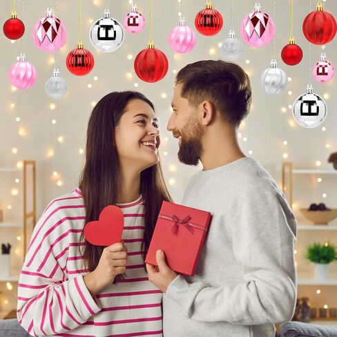 64 قطعة من زينة شجرة عيد الحب، زينة كرة معلقة مقاومة للكسر باللون الأحمر والوردي والفضي اللامع لشجرة عيد الميلاد، حلي عيد الحب للحفلات وديكور المنزل والزفاف، ديكور سان فالنتين in Saudi Arabia
