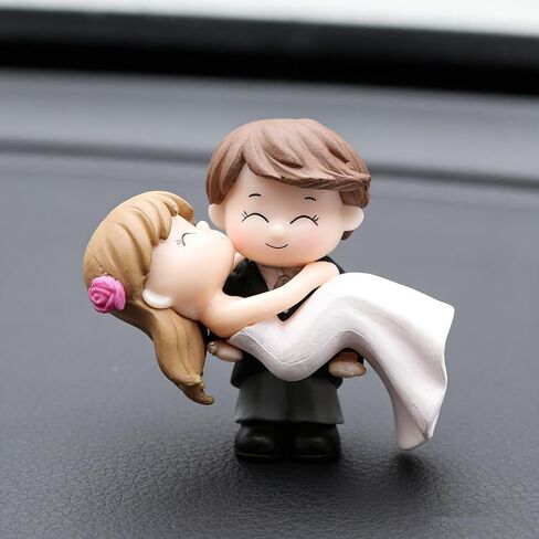 Cute Couple Car Dashboard Decorations, Romantic Couple Figurines Ornament Decor, Cute Car Accessories Valentine’s Day Gift(A) in Saudi Arabia