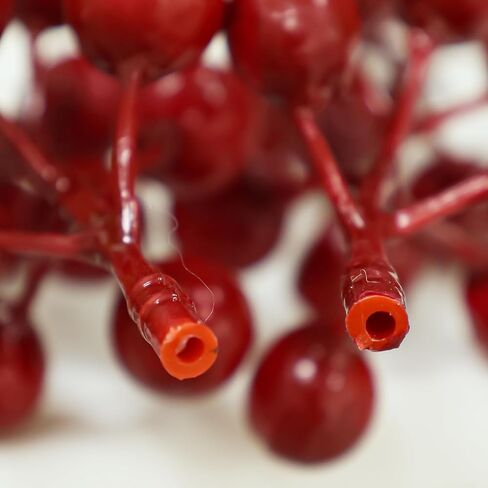 5.1inches Artificial Red Berry Stems Christmas Berry Picks Holly Berries Branches Fake Flower DIY Xmas Tree Party Decoration Supplies in Saudi Arabia
