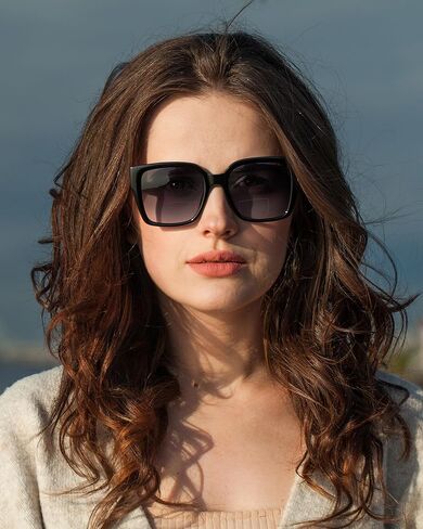 JM Bifocal Reading Sunglasses for Women, Oversized Fashion Square Gradient Sun Readers Outdoor UV400 in Saudi Arabia