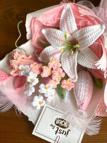 ANNE'S GIVERNY White Pink Lily Crochet Flowers Bouquet, Fully Wrapped| Luxury Floral Decor |Gift for Birthdays & Holidays, Anniversary,Handmade Gift for Girlfriend, Wife in Saudi Arabia