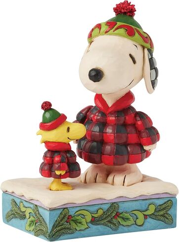 تمثال Enesco Peanuts من Jim Shore Snoopy and Woodstock يرتدي سترات منتفخة، 5.5 بوصة، متعدد الألوان in Saudi Arabia