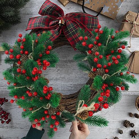 5 قطعة عيد الميلاد مقلد الاصطناعي التوت الصنوبر إبرة قصاصات إكليل هدية التفاف فروع عيد الميلاد الزخرفية in Saudi Arabia