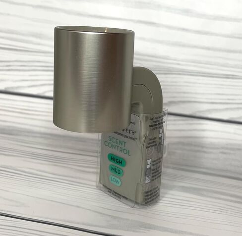 Bath and Body Works Silver Metallic Wallflowers Plug-in Scent Control in Saudi Arabia