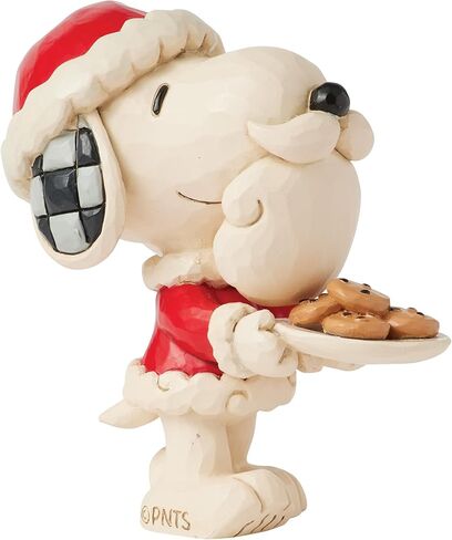 Enesco Peanuts by Jim Shore Snoopy Santa with Milk and Cookies Miniature Figurine, 3.3 Inch, Multicolor in Saudi Arabia