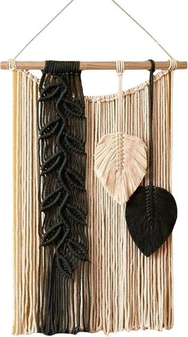لوحة فنية للتعليق على الحائط من Macrame لديكور المنزل منسوجة بوهو، مصنوعة يدويًا من خيوط بوهو المنسوجة بشرابة بوهيمية نسيج جداري فني لديكور المنزل وغرفة النوم وغرفة المعيشة ومعرض الشقق (اللون: أسود، الحجم: 4) in Saudi Arabia