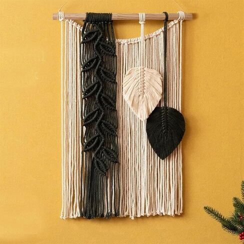 لوحة فنية للتعليق على الحائط من Macrame لديكور المنزل منسوجة بوهو، مصنوعة يدويًا من خيوط بوهو المنسوجة بشرابة بوهيمية نسيج جداري فني لديكور المنزل وغرفة النوم وغرفة المعيشة ومعرض الشقق (اللون: أسود، الحجم: 4) in Saudi Arabia