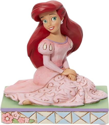 Enesco Disney Traditions من جيم شور ذا ليتل ميرميد أرييل يجلس على شكل شخصية، 3.5 سم، متعدد الألوان in Saudi Arabia