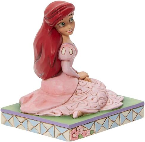 Enesco Disney Traditions من جيم شور ذا ليتل ميرميد أرييل يجلس على شكل شخصية، 3.5 سم، متعدد الألوان in Saudi Arabia
