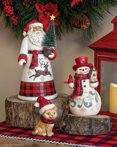 Enesco Jim Shore Heartwood Creek Highland Glen Snowman يرتدي قبعة حمراء، مقاس 6.25 بوصة، متعدد الألوان in Saudi Arabia