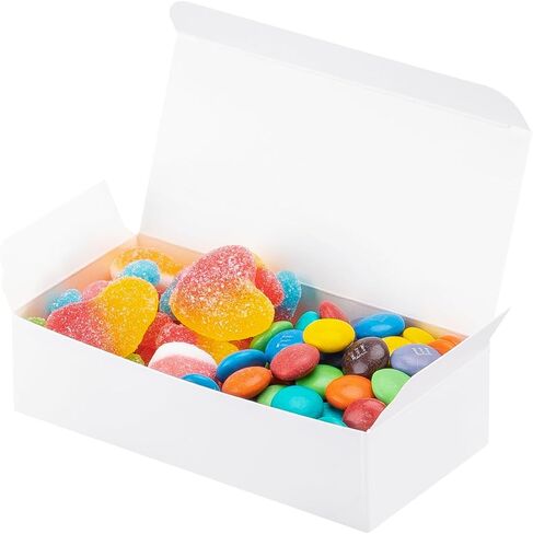 Unicopak 20 Pack 1/2 LB. صناديق الحلوى ، صناديق هدايا صغيرة من طراز Food Food Food Candy Chocolate Goodie ، مثالية لأعمال عيد ميلاد عيد الميلاد محلية الصنع ، 5 1/2 × 2 3/4 × 1 3/4 " in Kuwait