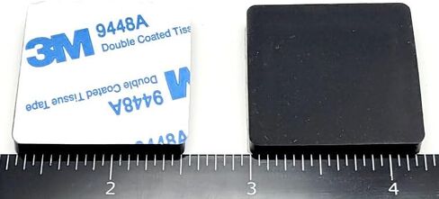 1 1/4 بوصة مربعة من مطاط السيليكون قدم ممتصة للصدمات 3/16 بوصة سميكة لاصقة مدعومة فاصل ينزلق لخزائن الأثاث والمعدات قواعد مقاومة للماء غير قابلة للانزلاق (8 عبوات) in Kuwait