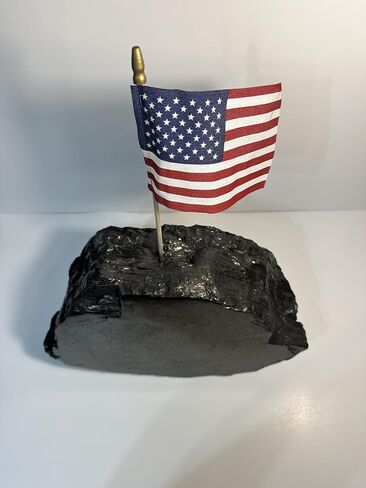 الفحم النظيف الجميل: فحم الأنثراسايت المصقول. in Kuwait