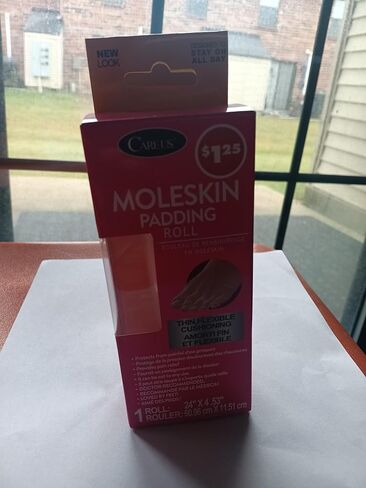 Moleskin Padding Roll Rouleau de rembourrage en Moleskin Thin, Flexible Cushioning in Saudi Arabia