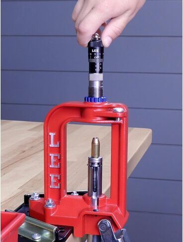 مسدس لولبي ميكرومتر من Lee Bullet Seating مع حافظة in Kuwait