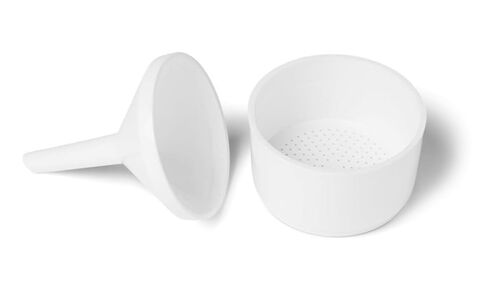 United Scientific™ 57106 Polypropylene Buchner Funnel, Large Funnel, 13.6cm O.D., 650mL Capacity, 2 Parts - Designed for 11cm Filter Paper in Saudi Arabia