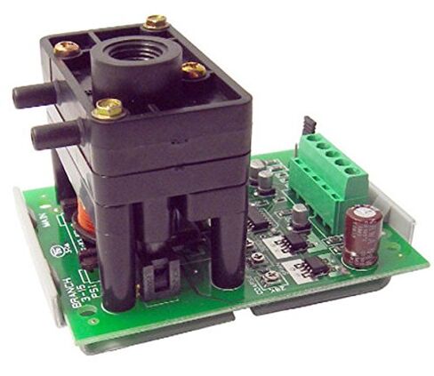 KMC CONTROLS XEC-3001 3-15 PSIG، الجهد التناظري/الإدخال الحالي، محول إلكتروني/هوائي، صنبور قياس، مرشح داخلي، مخرج هوائي خطي in Kuwait