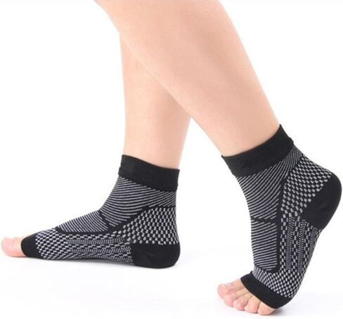 Sports Compression Socks (Pair) - Cube Pattern - Ankle Support for Running, Gym in Saudi Arabia