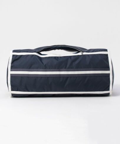 حقيبة عطلة نهاية الأسبوع الكبيرة من LeSportsac in Kuwait
