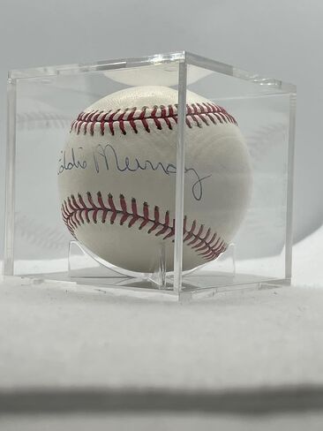 Eddie Murray Autographed Baseball (Orioles) - Ships in Baseball Cube Hall of Fame Sports COA #9001 in Saudi Arabia