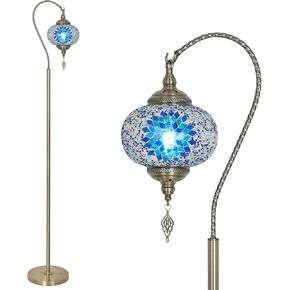 مصباح أرضي تركي ، مصابيح مغربية حديثة لغرفة المعيشة مع الظل الزجاجي المصنوع يدويًا ، مصباح قطب طويل ، مصباح طويل ، مصابيح تيفاني برونزية لضوء غرفة النوم in Kuwait