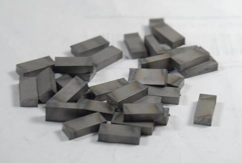 .148 X .275 X .625 فراغات كربيد درجة C2 مجموعة من 30 قطعة من عملية القطع in Kuwait