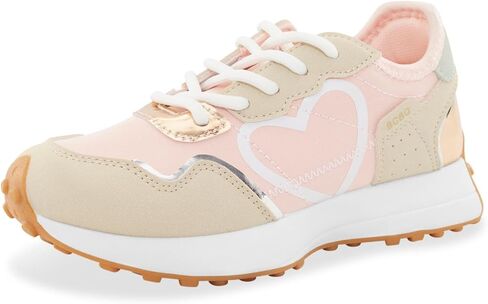 River Sneaker in Saudi Arabia