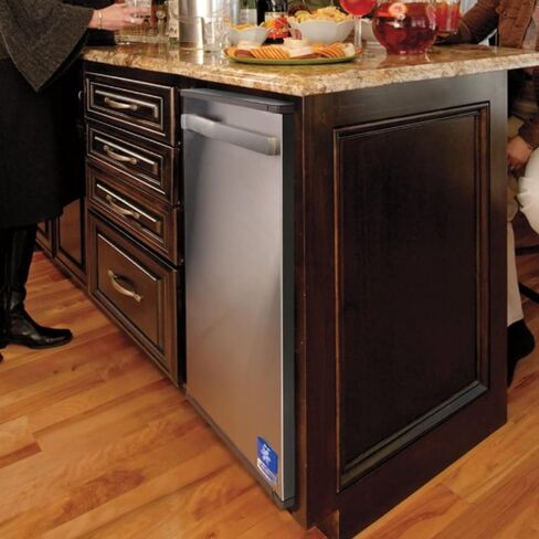 Manitowoc SM-50A Undercounter Ice Machine with K-00376 Pump Drain Kit in Saudi Arabia
