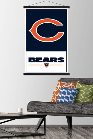 Trends International NFL Chicago Bears - ملصق حائط بشعار 21، 22.37 بوصة × 34.00 بوصة، طباعة وحزمة شماعة سوداء in Saudi Arabia