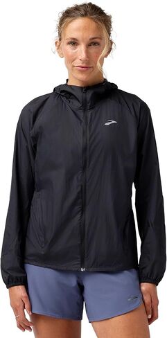 Brooks Women's Canopy Packable Jacket in Saudi Arabia