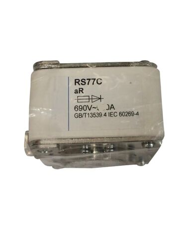 Square Fast-Acting RS77C 690V 630A 800A Ceramic Fuse(RS77C 690V 800A) in Kuwait