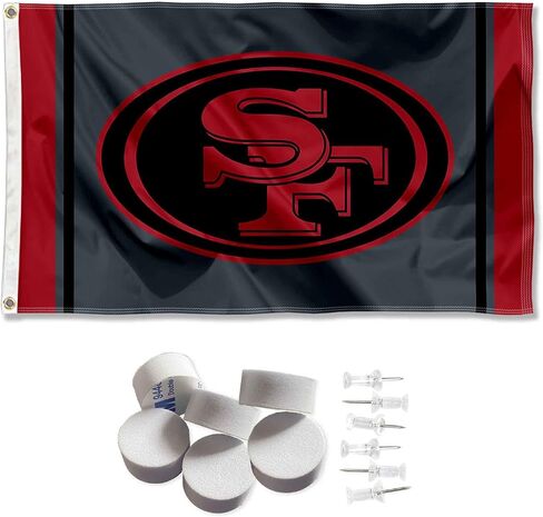 لافتة جانبية سوداء من WinCraft San Francisco 49ers ووسادات جدارية مزخرفة in Saudi Arabia