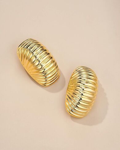 Large Gold Chunky Clip on Statement Earrings for Women, Bold Handmade Exaggerated Trendy Seashell Ribbed Jewelry Gifts, Curved Half Circle Textured Summer Beach Fashion Earrings Accessories, Big Vintage Irregular Hammered Thick Circular Nickle Free Cuff H in Saudi Arabia